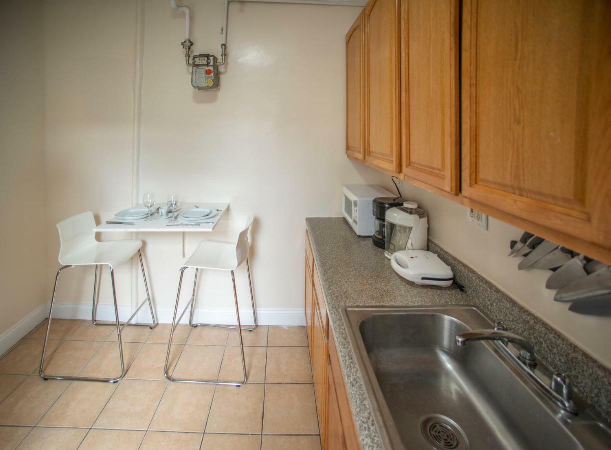 Private Room In A Shared Apartment 15 Minutes To Times Square! New York Exterior foto